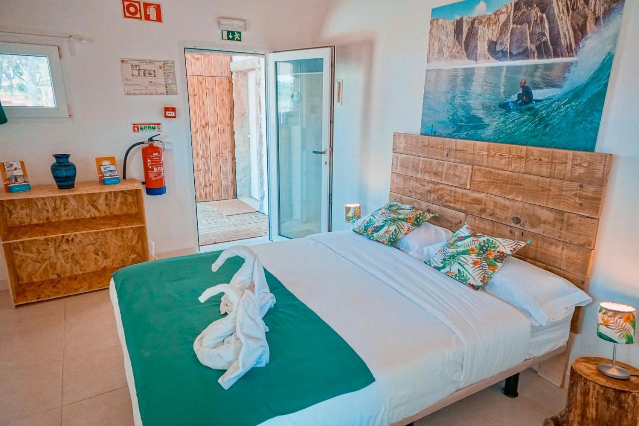 Oasis Backpackers Sintra Surf Ostello *