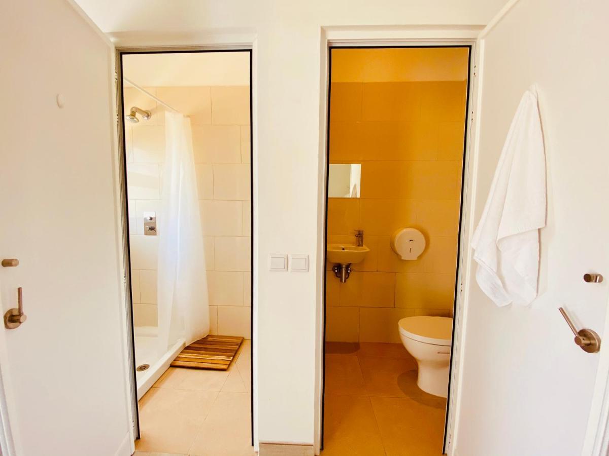 Oasis Backpackers Sintra Surf Ostello *